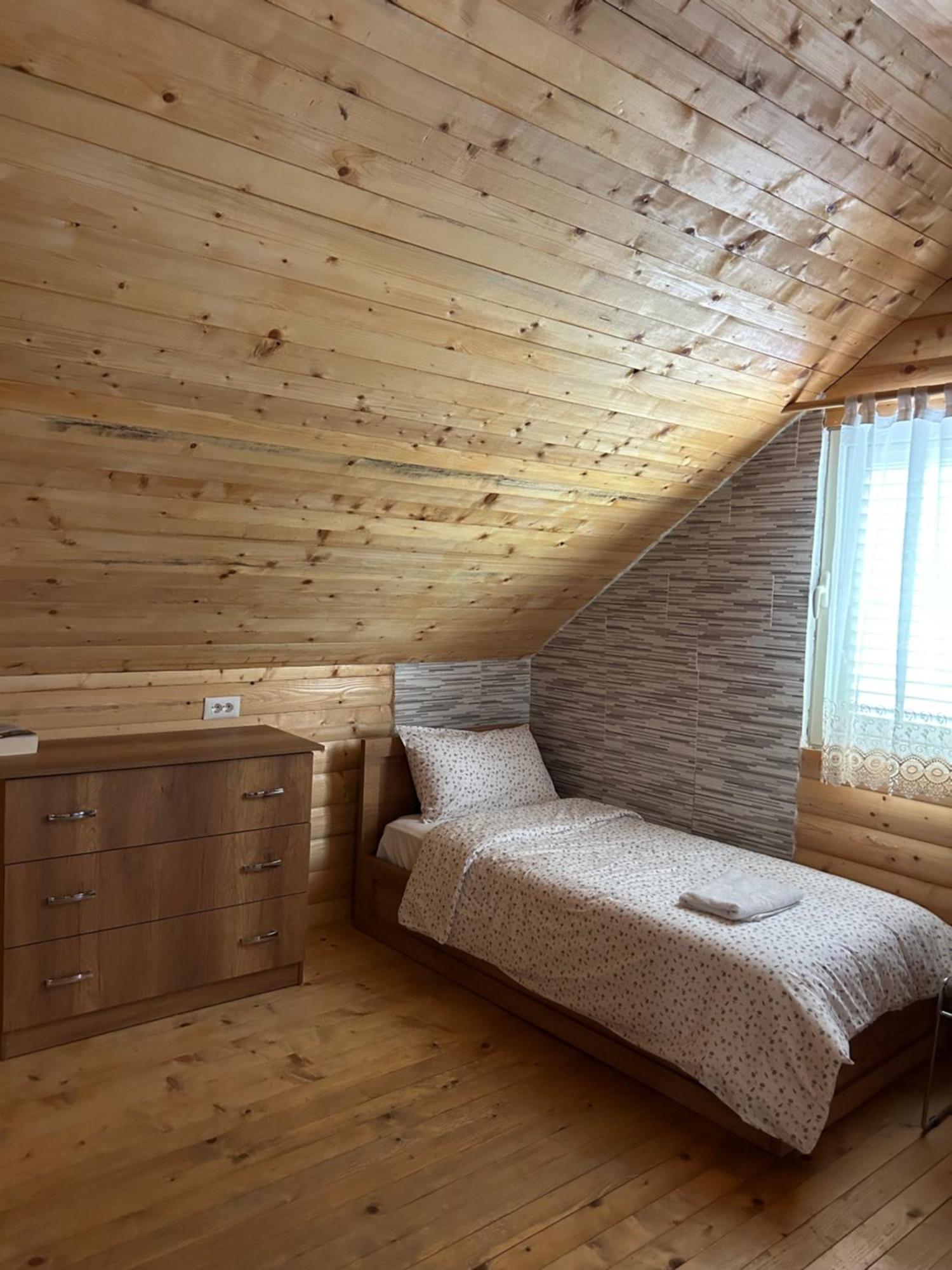 Vita Guesthouse Bajram Curri Εξωτερικό φωτογραφία
