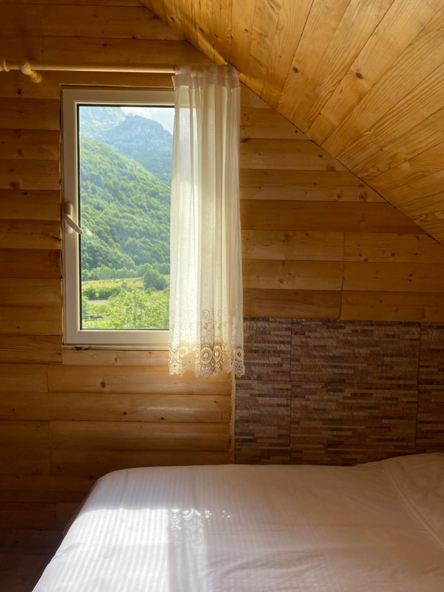 Vita Guesthouse Bajram Curri Εξωτερικό φωτογραφία